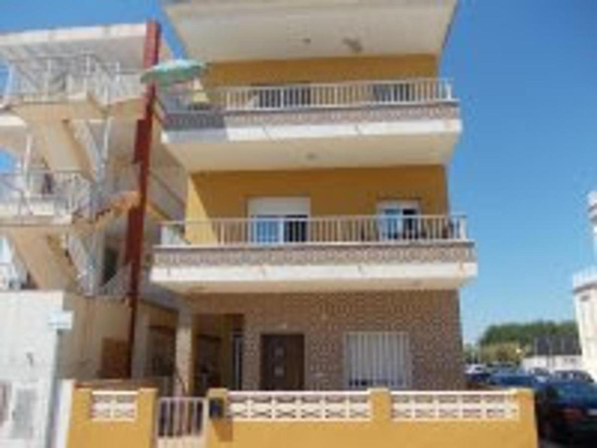 Piles - Apartment - Sleeps 7 - Parking - Seafront מראה חיצוני תמונה