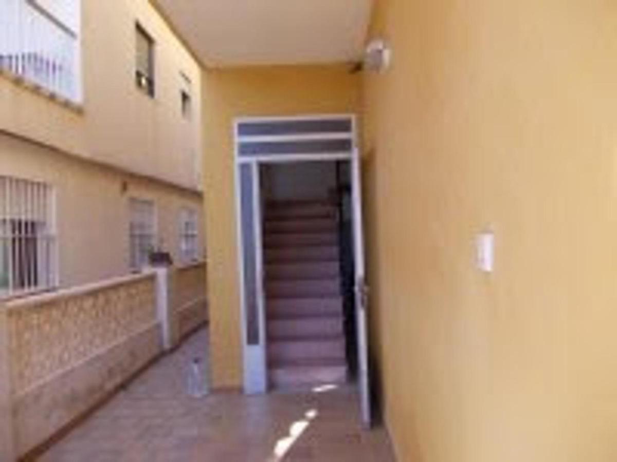 Piles - Apartment - Sleeps 7 - Parking - Seafront מראה חיצוני תמונה